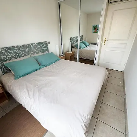 Appartement T3 Vue Mer, 2 Chambres, Piscine, Terrasse, Parking Public Gratuit à 150m
